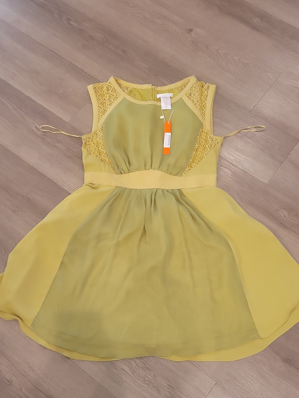 Esley Chartreuse Chiffon Dress
